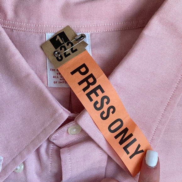 Pink button down dress shirt perfect condition - Picture 2 of 7